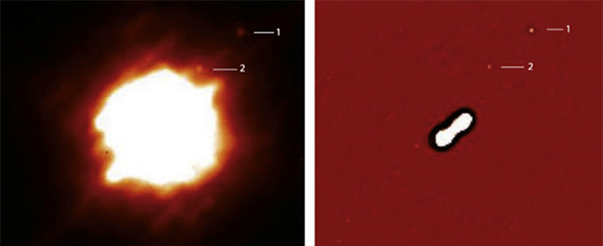 An image of the asteroid Kleopatra taken by the Keck II telescope with adaptive optics, before (left) and after processing. The asteroid, shaped like a dog bone, has two moons, the outer Alexhelios and the inner Cleoselene.